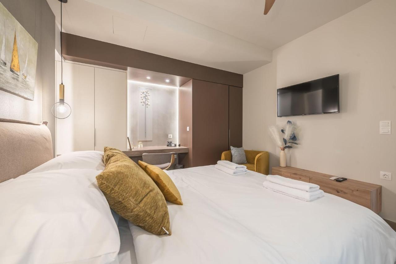 Beautiful & Renovated Aprtm In Piraeus Apartment ภายนอก รูปภาพ