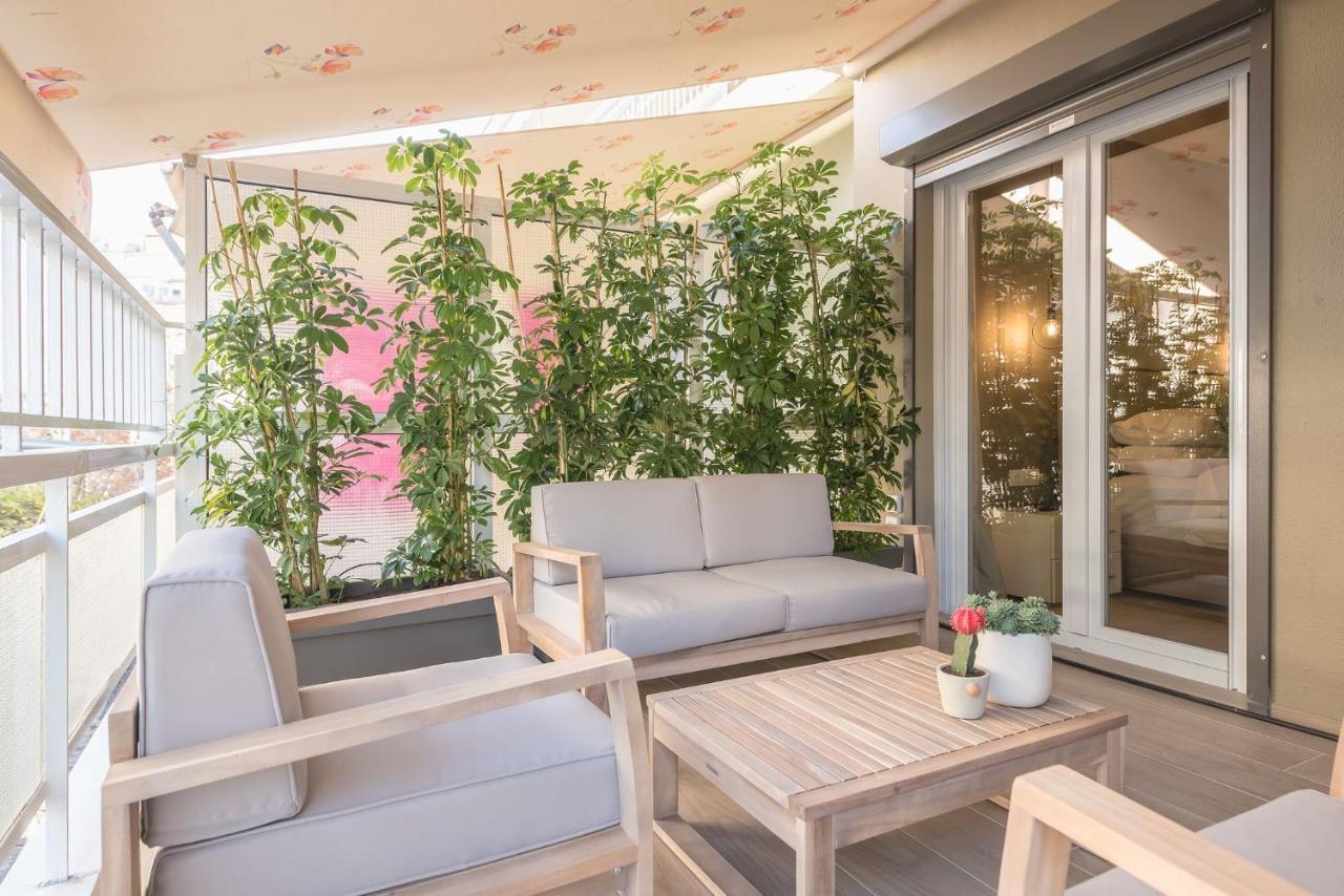Beautiful & Renovated Aprtm In Piraeus Apartment ภายนอก รูปภาพ